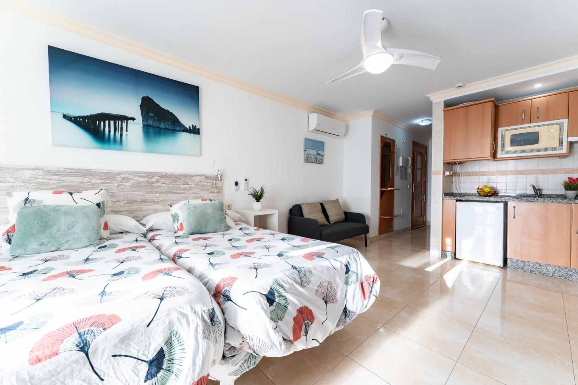 Malagasuite El Levante Apartments ตอร์เรโมลิโนส ห้อง รูปภาพ