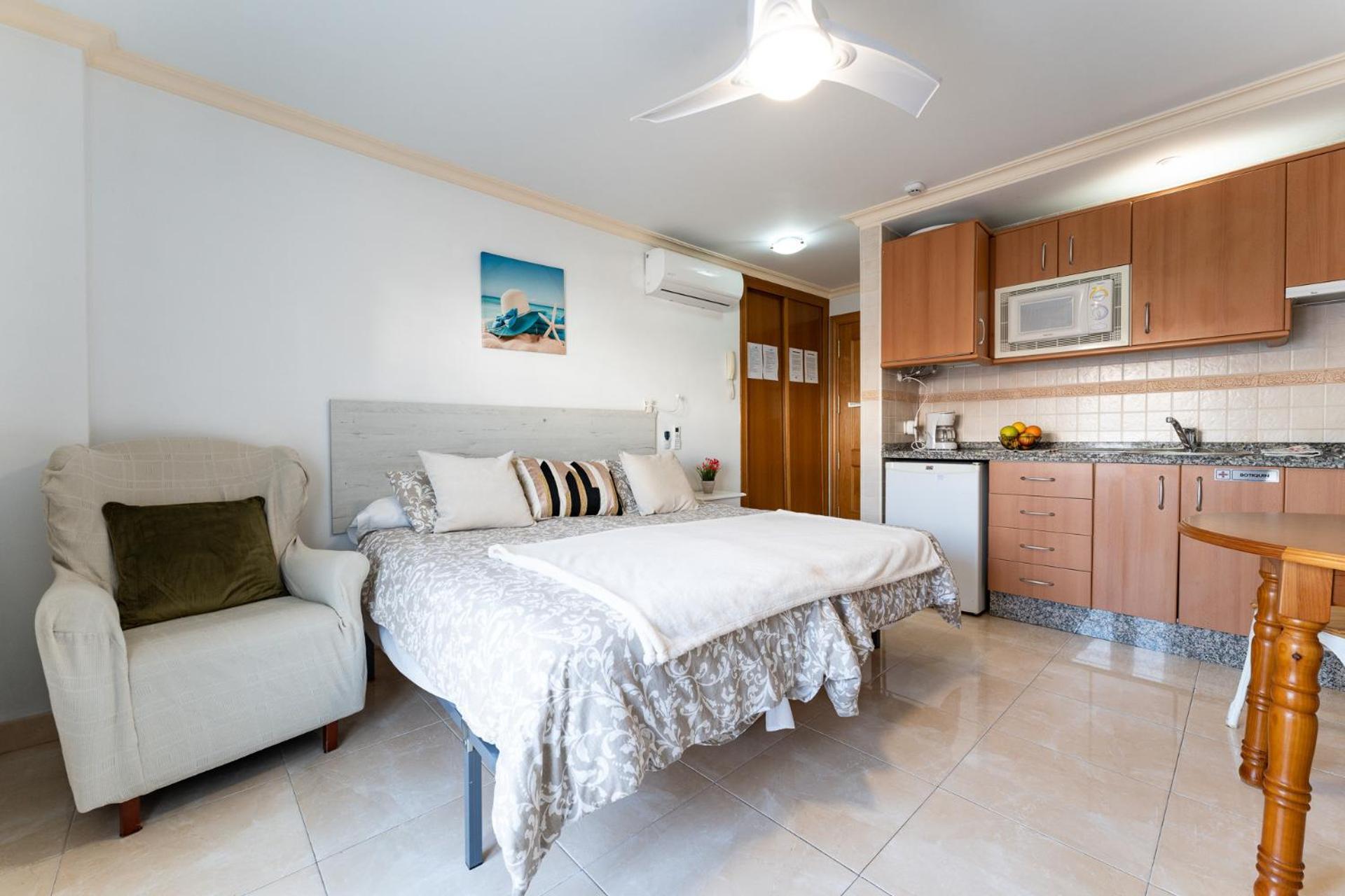 Malagasuite El Levante Apartments ตอร์เรโมลิโนส ภายนอก รูปภาพ